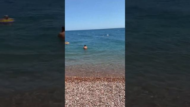 Гурзуф 1 июля 2023 . Жара , море , пляж - ?? #гурзуф ,#крым ,#отдыхвкрыму смотреть онлайн