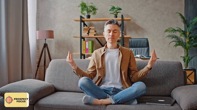 3 Simple Hacks to Get More Clients by Doing Less смотреть онлайн