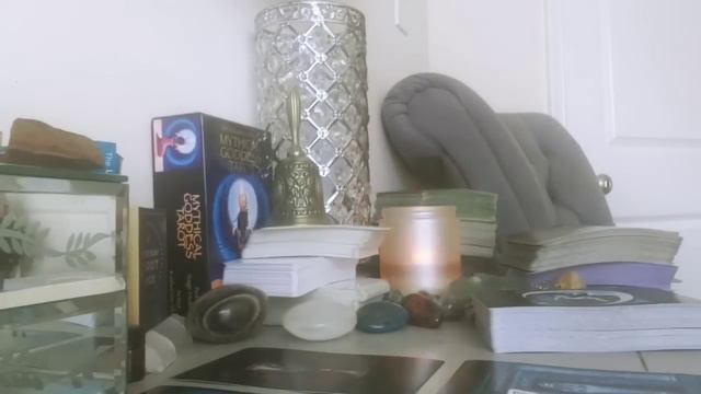 PICK - A - CARD WHAT'S NEXT? YOUR LOVE LIFE IN NOVEMBER! смотреть онлайн