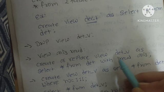 How to create view in Oracle & Simple SQl program in Oracle, Explain in Hindi смотреть онлайн