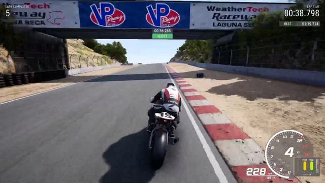 [WR] Laguna Seca Time Trial | Honda FireBlade CBR1000RR | Ride 4 смотреть онлайн