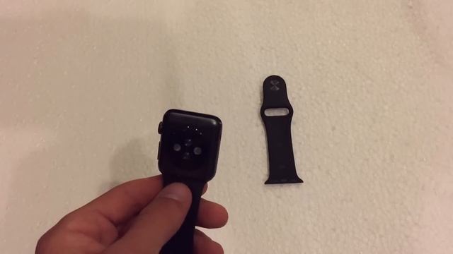 Quick Tip #5 - How to Remove/Swap bands on Apple Watch смотреть онлайн