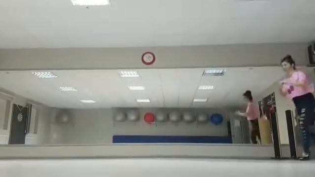 Кизомба женский стиль Гюльнара смотреть онлайн