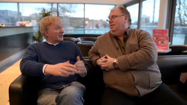 Day 2 - Steve Nallon and Eric Potts talk about Roy and Les смотреть онлайн
