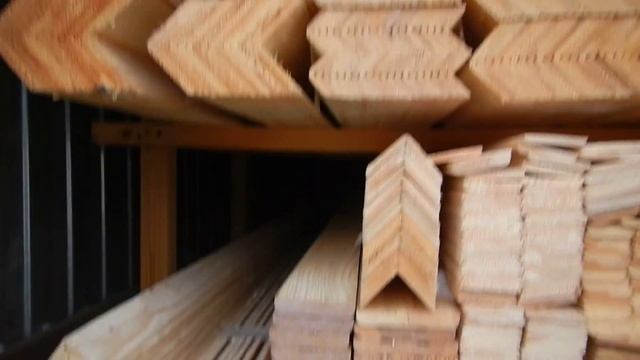 Уголки и плинтус  Lessevermarket.ru - интернет-магазин пиломатериалов