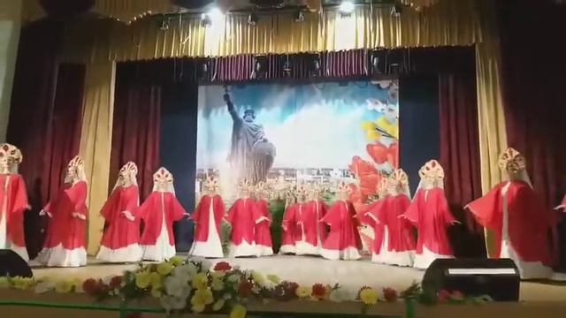 "Рассвет"- Народный хореографический ансамбль "Юность" МБУК "РЦКР "Молодежный"" смотреть онлайн