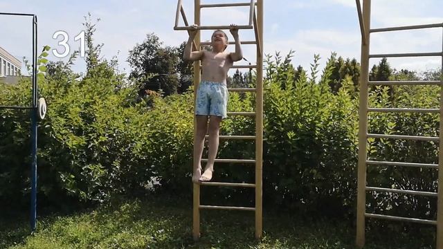 50 pull ups does 10 year old boy. смотреть онлайн