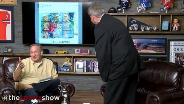 Horrible Tom Brady courtroom sketch is Internet gold смотреть онлайн