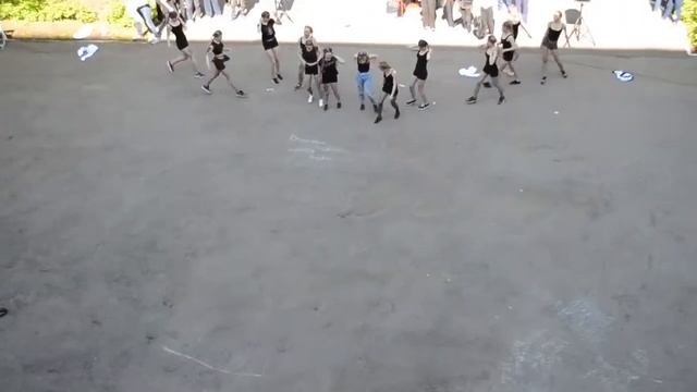 ФЛЕШМОБ 11Б #17ГОД смотреть онлайн