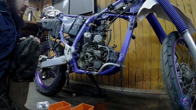 Замена цепи ГРМ Yamaha TT 250 R смотреть онлайн