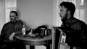 В танковой бригаде...