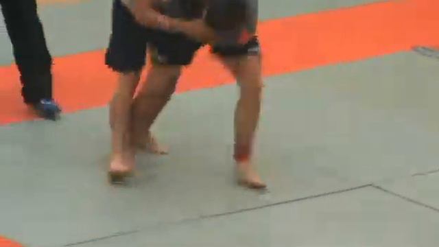 Łukasz Turlejski vs. ??? (2 walka) - III Otwarty Puchar Polski ADCC, 06.12.2009 Skała смотреть онлайн