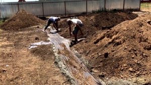 Строительство фундамента и кирпичного цоколя для двухэтажного дома, заливка монолитной плиты.