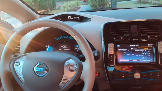 Продається Nissan Leaf 40 kWh - повний огляд за 3 хв від FARADAY смотреть онлайн