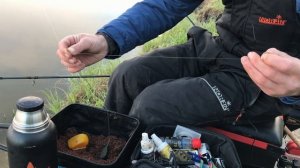 Флэт фидер как он есть. Монтаж флэт кормушки. Фидер на карпа