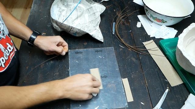 Как сделать маску СОНИКА из бумаги \ Шлем из бумаги своими руками смотреть онлайн