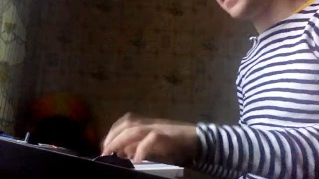 Танцы минус -половинка (ковер) смотреть онлайн