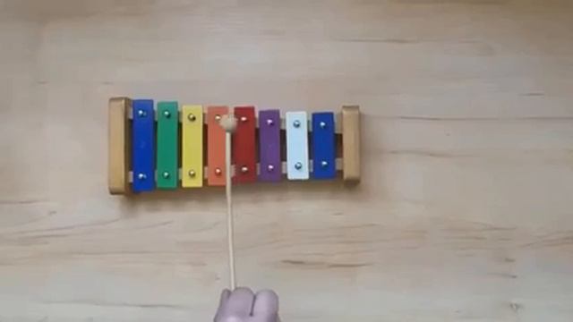 Prší, prší - hra na metalofon смотреть онлайн