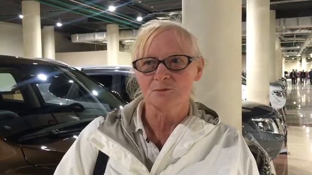 Клиентка довольна обслуживанием в автосалоне ALTERA смотреть онлайн
