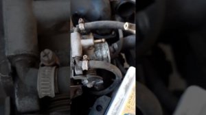 Масло в патрубке дроссельной заслонки ваз?