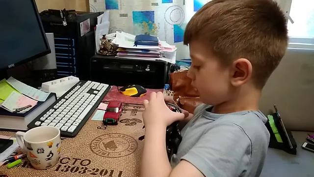 обзор детских моделей Mini Cooper, Mercedes- Benz и нива