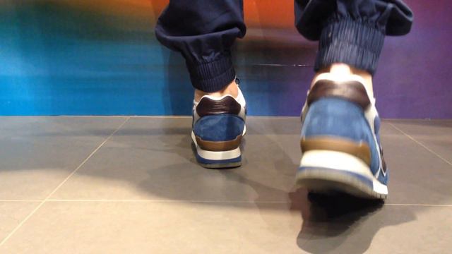 Обзор New Balance M 996 Made in USA смотреть онлайн