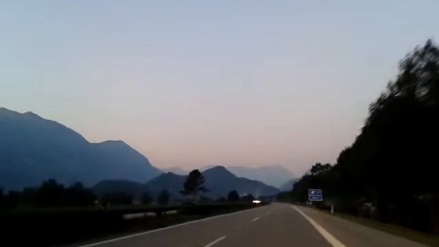 едем в Гармиш-Партенкирхен (Garmisch-Partenkirchen) смотреть онлайн