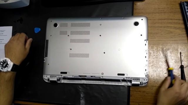 Замена жёсткого диска на ноутбуке HP смотреть онлайн