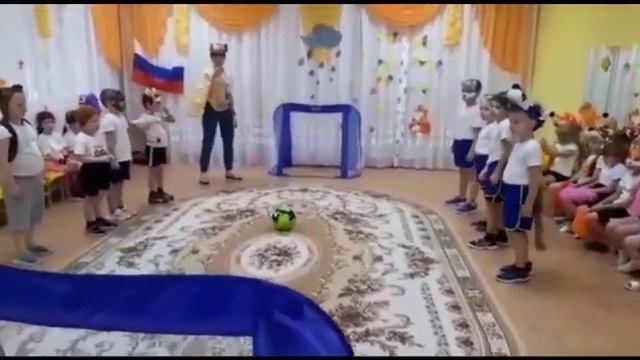 ДОУ 45 игровой буктрейлер "Сказочный футбол" смотреть онлайн
