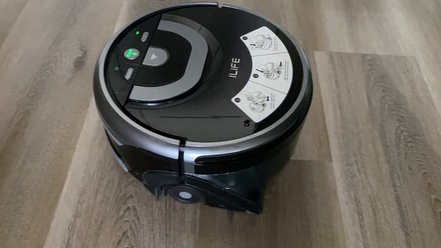 Робот полотëр Ilife W 400