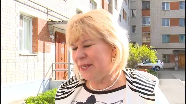 Семью, где подрастают дети «под крылом» многодетного отца, поздравили в Вологде смотреть онлайн