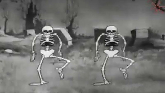 Disney's Silly Symphony - The Skeleton Dance (1929) with a twist смотреть онлайн