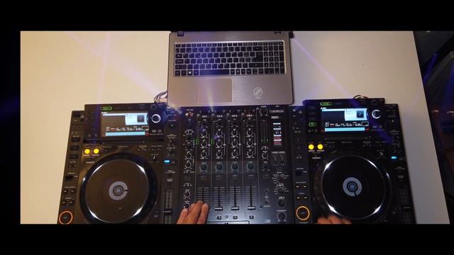 Mix your streams with a CD player | Music Worx | Mixworx | Streambox смотреть онлайн