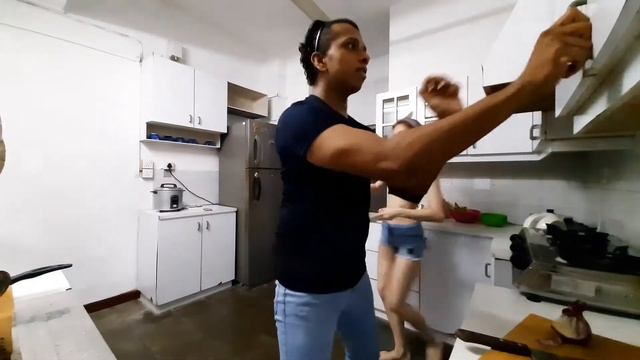 Bachata 2020 | Bachata omelet | Bachata cooking смотреть онлайн