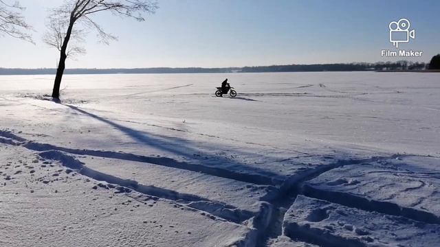 Suzuki rmz 450 2015 on snow drive! Full trothle, full power! Yoshimura sound! Winter ride! смотреть онлайн