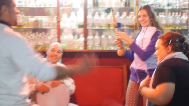 Не вошло в эфир. Египет. Танцы в магазине сувениров. "ПОЛЕТЕЛИ!" смотреть онлайн