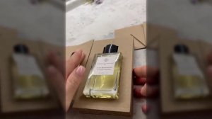 ESSENTIAL PARFUM NICE BERGAMOTE - распаковка