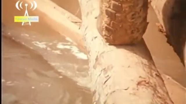 COMERCIAL CAMEL TROPHY 85 смотреть онлайн