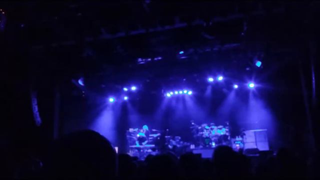 Yes Guest: 2002 - Chris Squire with Gov't Mule - Making of "Sundance" (audio) смотреть онлайн