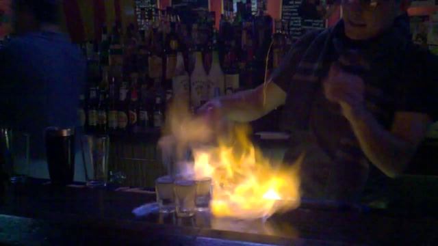 Barcelona Bar: Harry Potter shots! смотреть онлайн