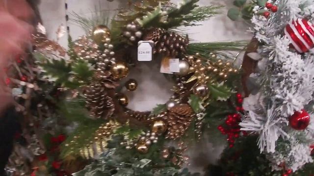обзор ассортимента рождественского декора в англии / Christmas coming, decor in Renge shop смотреть онлайн