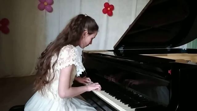 Дячкина Мария. Ю. Щуровский " Музыкальный момент". смотреть онлайн