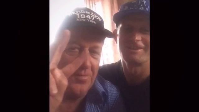 Мама и папа 45 лет вместе￼. 20 августа 2022 г. смотреть онлайн
