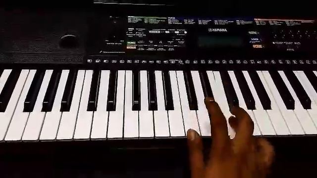 Happy birthday Music in YAMAHA PSR-E253 Keyboard смотреть онлайн