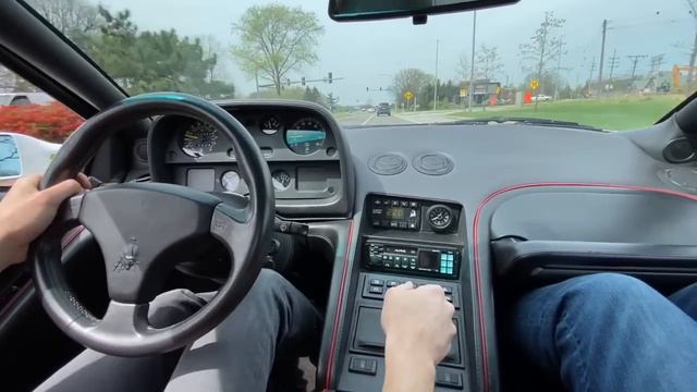 1991 Lamborghini Diablo Driving смотреть онлайн
