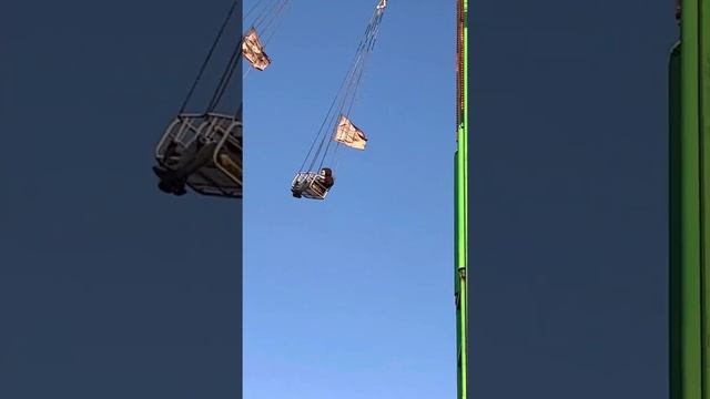 Летающие качели смотреть онлайн