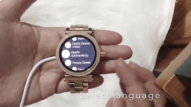 Michael Kors Sofie Smartwatch - Unboxing | Setup | Customization