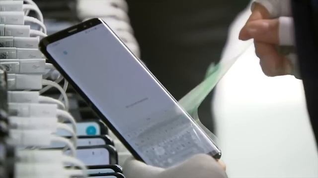 iPhone 2019 - Новый тренд | Что готовит Samsung для Galaxy S10 и другие новости смотреть онлайн