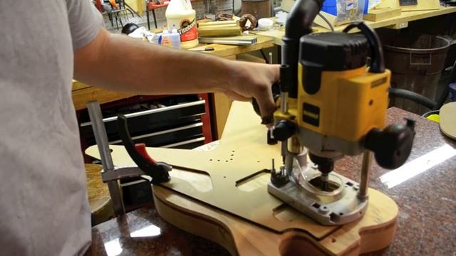 My Favorite Router For Guitar Luthier Work - Dewalt DW621 Guitar Building BigDGuitars