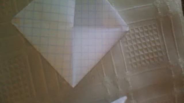 Тетрадный Лист -Делаем Кораблик на Ёлку ! смотреть онлайн